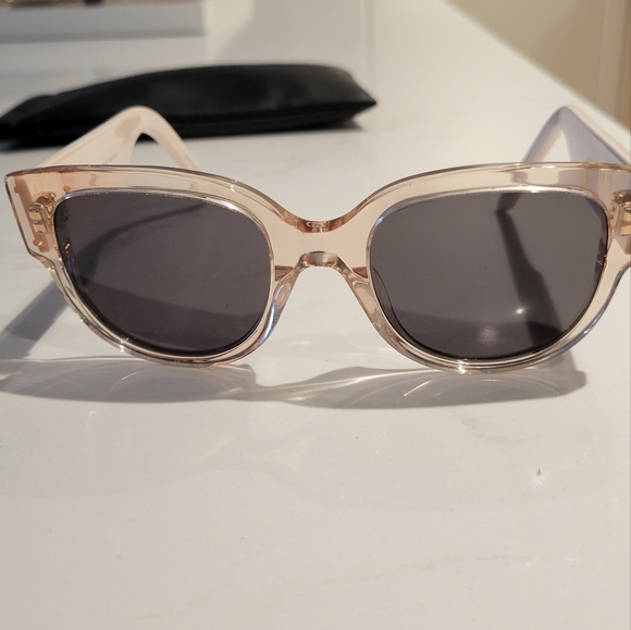 Dior Sunglasses - Picture 7 of 8